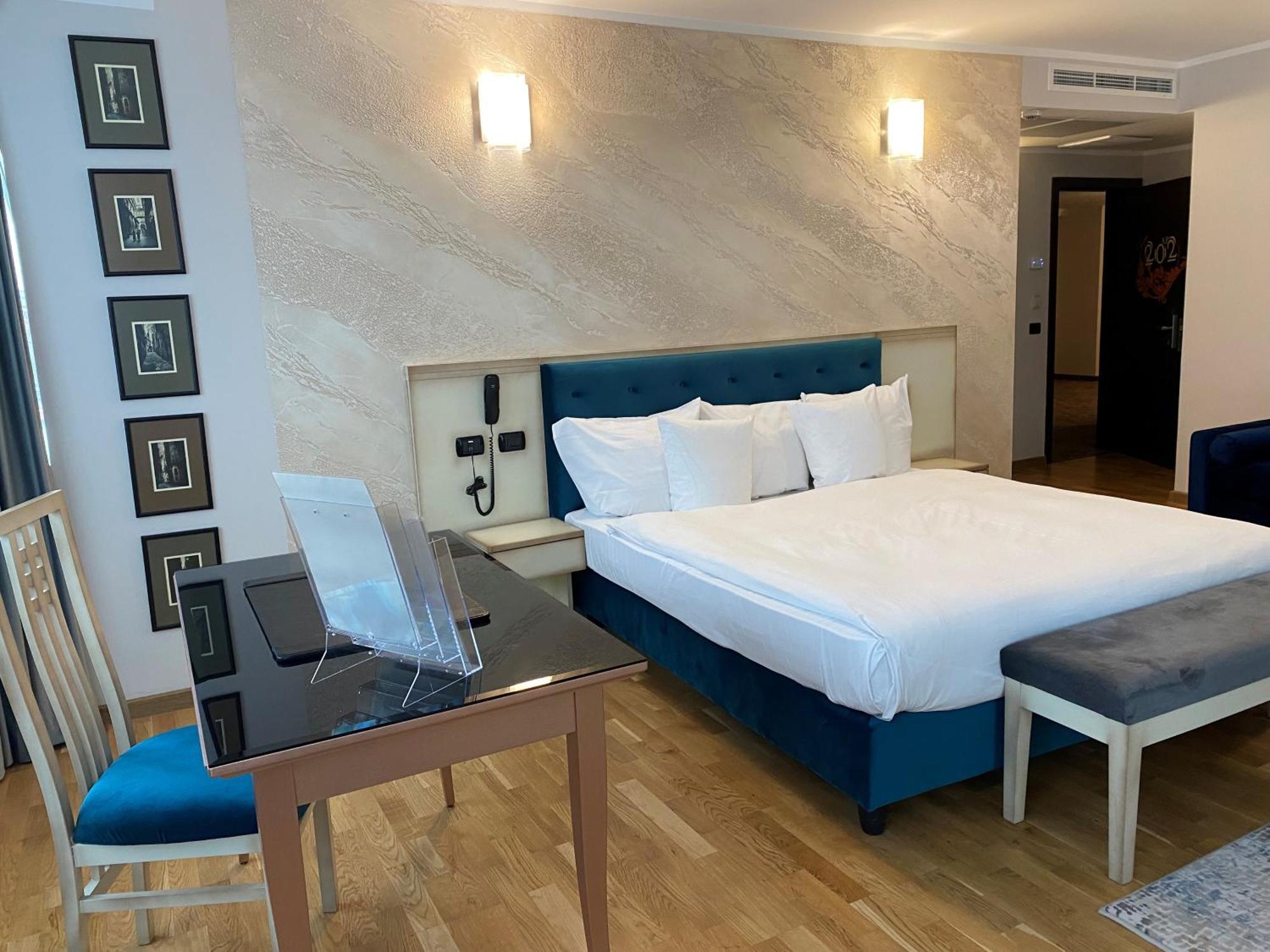 Hotel Paradis Kolozsvár Kültér fotó
